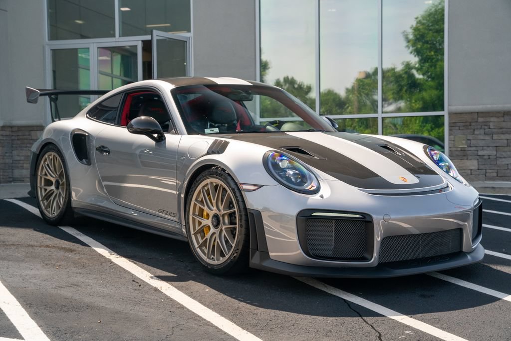Used 2018 Porsche 911 GT2 RS RWD image 8