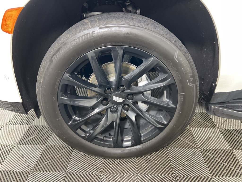 Used 2024 Cadillac Escalade ESV Sport Platinum w/ LPO, ONYX Package image 14