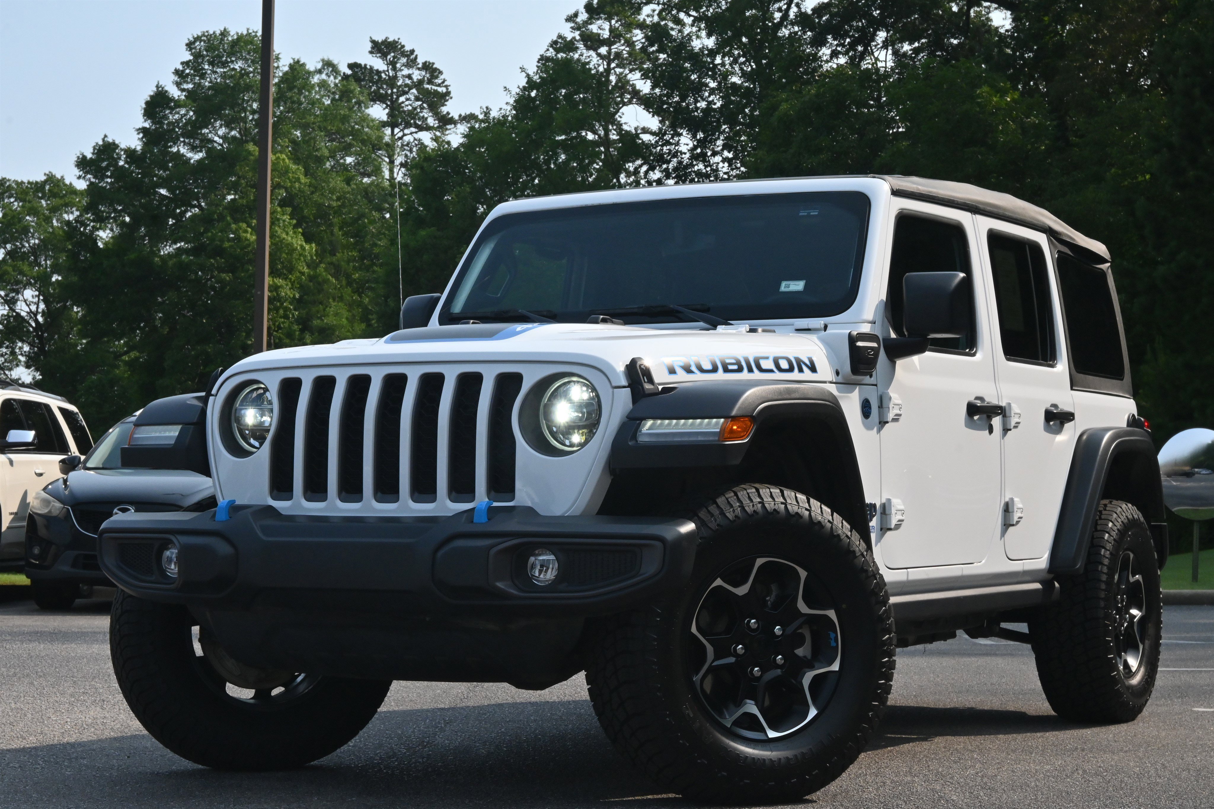 Used 2022 Jeep Wrangler Unlimited Rubicon 4xe image 4