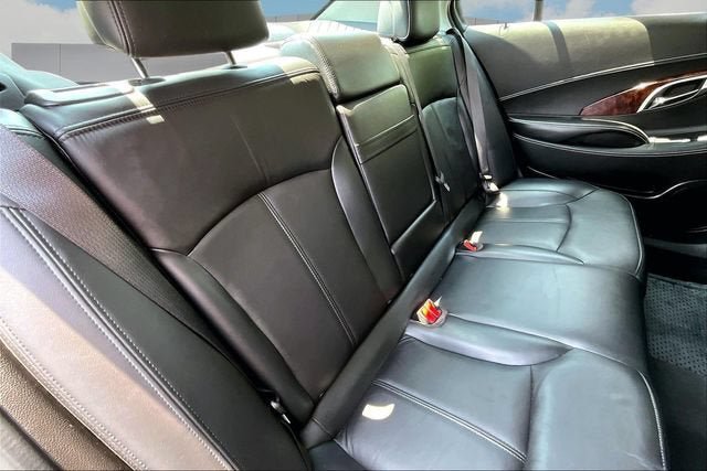 Used 2012 Buick LaCrosse Premium FWD image 27