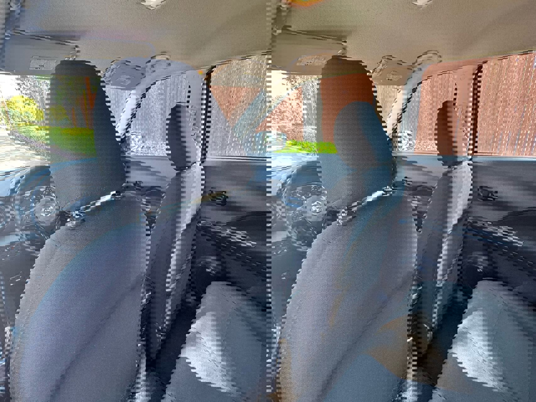 Used 2024 Nissan Kicks S image 27