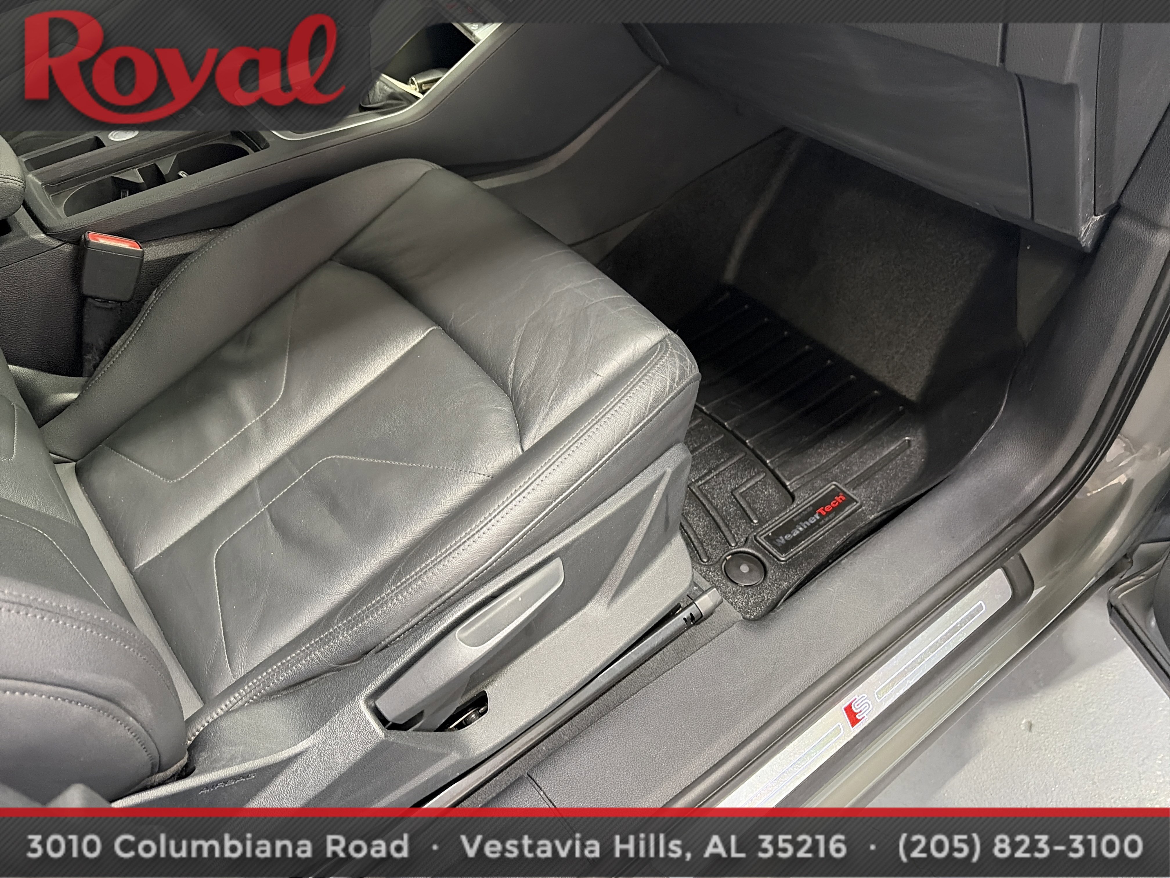 Used 2020 Audi Q3 2.0T Premium w/ Convenience Package image 14