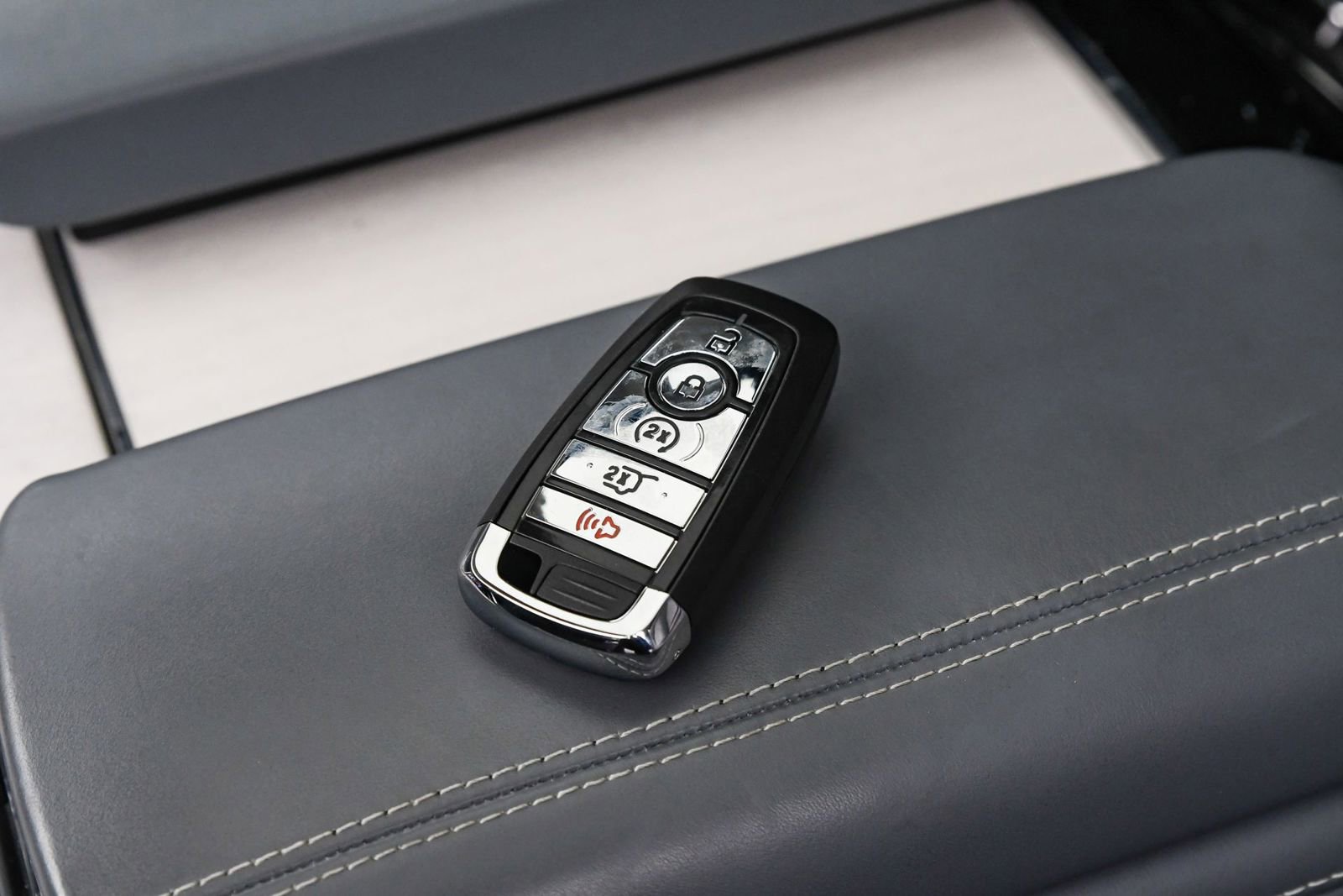 Used 2024 Lincoln Navigator L Black Label image 23