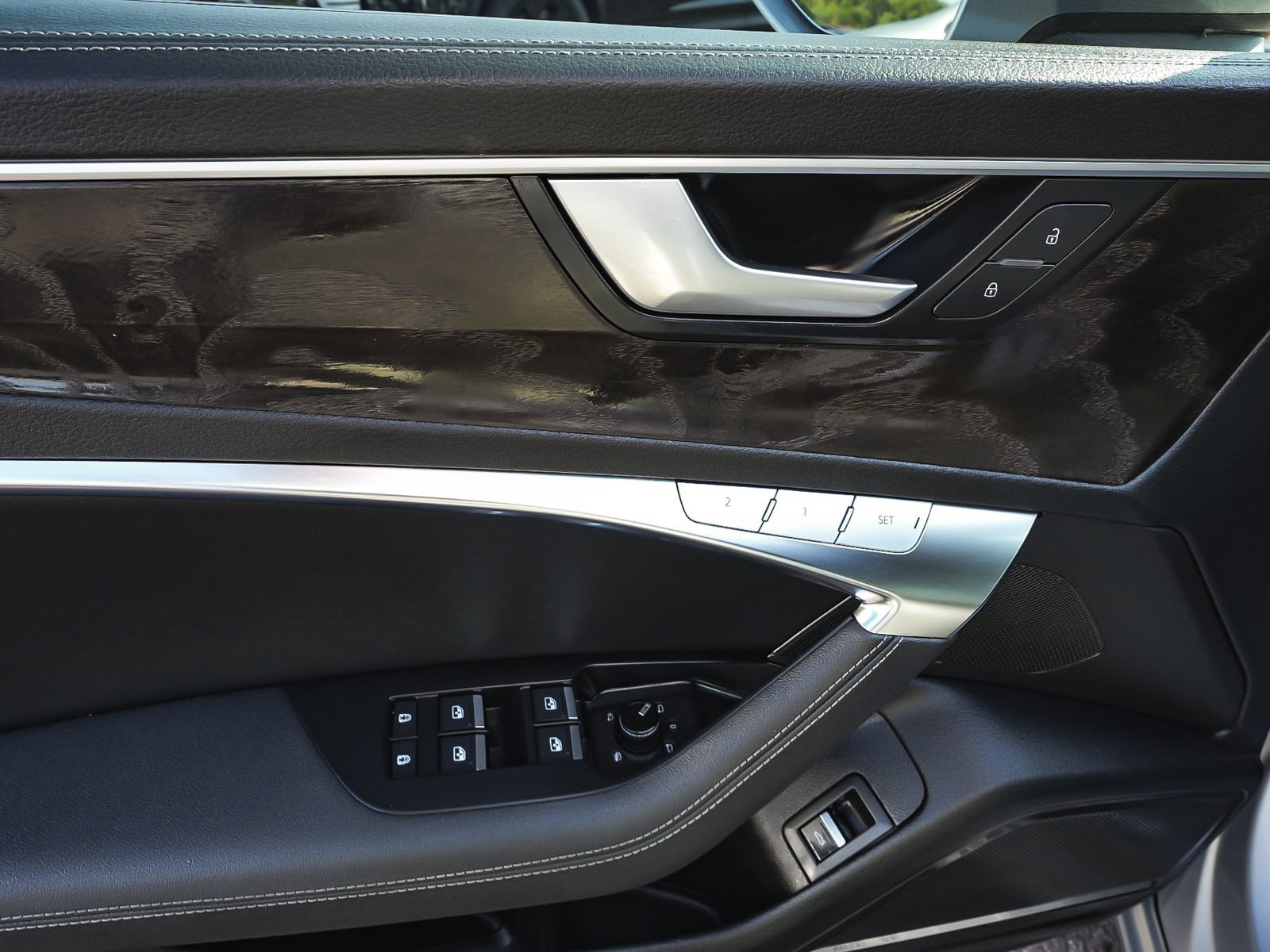Used 2023 Audi A6 Premium Plus w/ Premium Plus Package AWD/4WD image 12