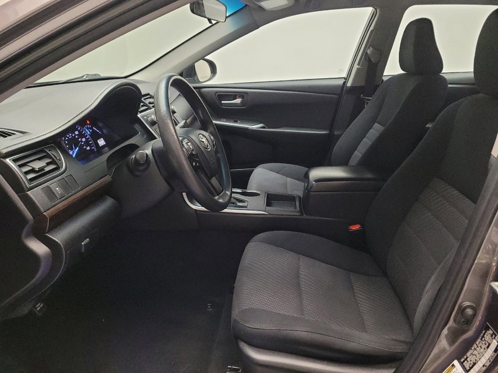 Used 2015 Toyota Camry LE FWD image 17
