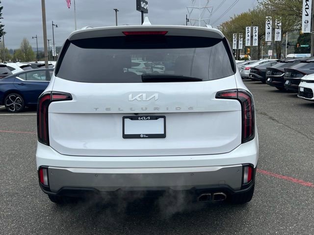 Certified 2023 Kia Telluride EX w/ EX Captain's Chair Package FWD image 10
