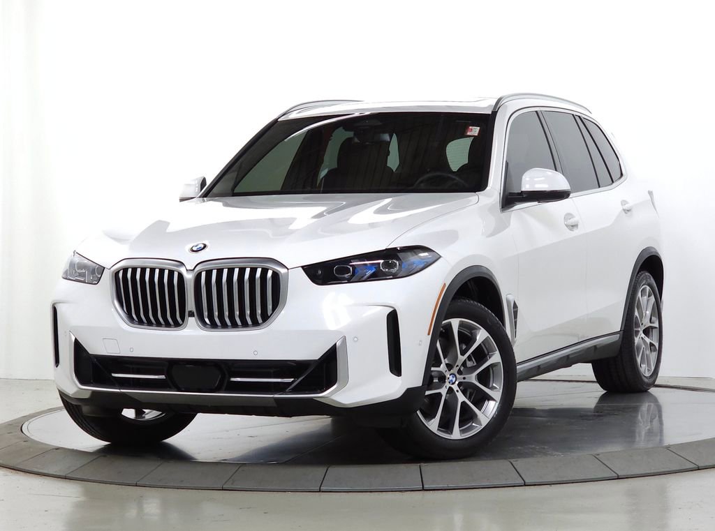 Used 2025 BMW X5 xDrive40i w/ Parking Assistance Package AWD/4WD image 1