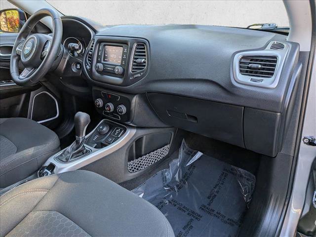 Used 2018 Jeep Compass Sport AWD/4WD image 20