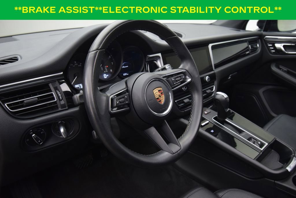 Used 2022 Porsche Macan image 14