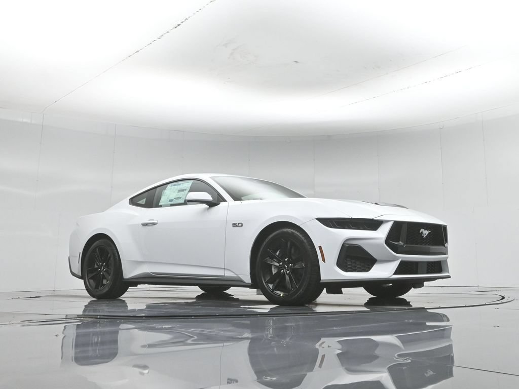 New 2026 Ford Mustang GT RWD image 3