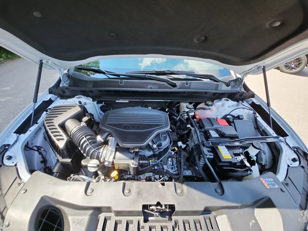 Certified 2025 Chevrolet Blazer Premier w/ Driver Confidence II Package image 35