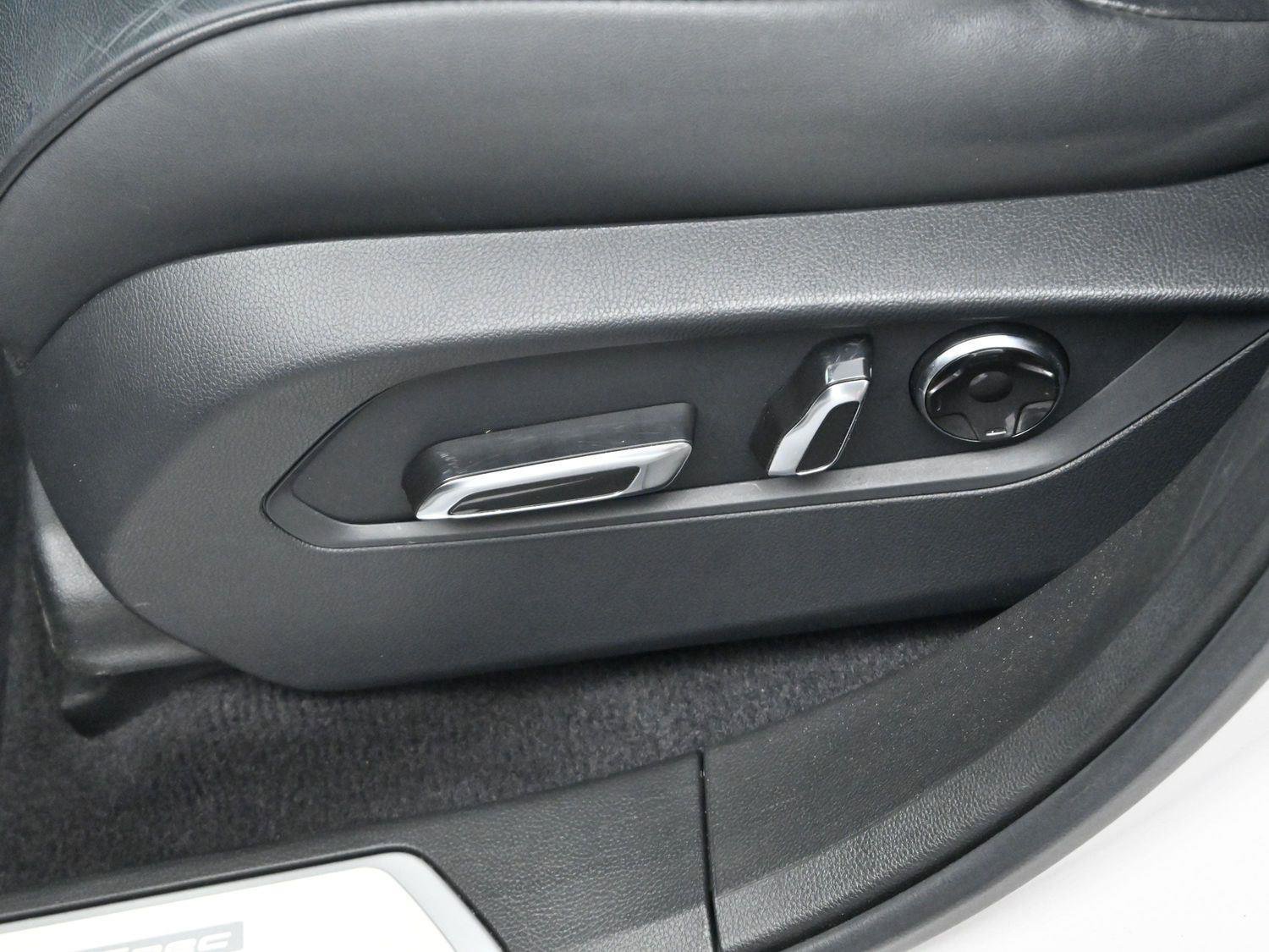 Used 2023 Acura RDX A-Spec FWD image 15