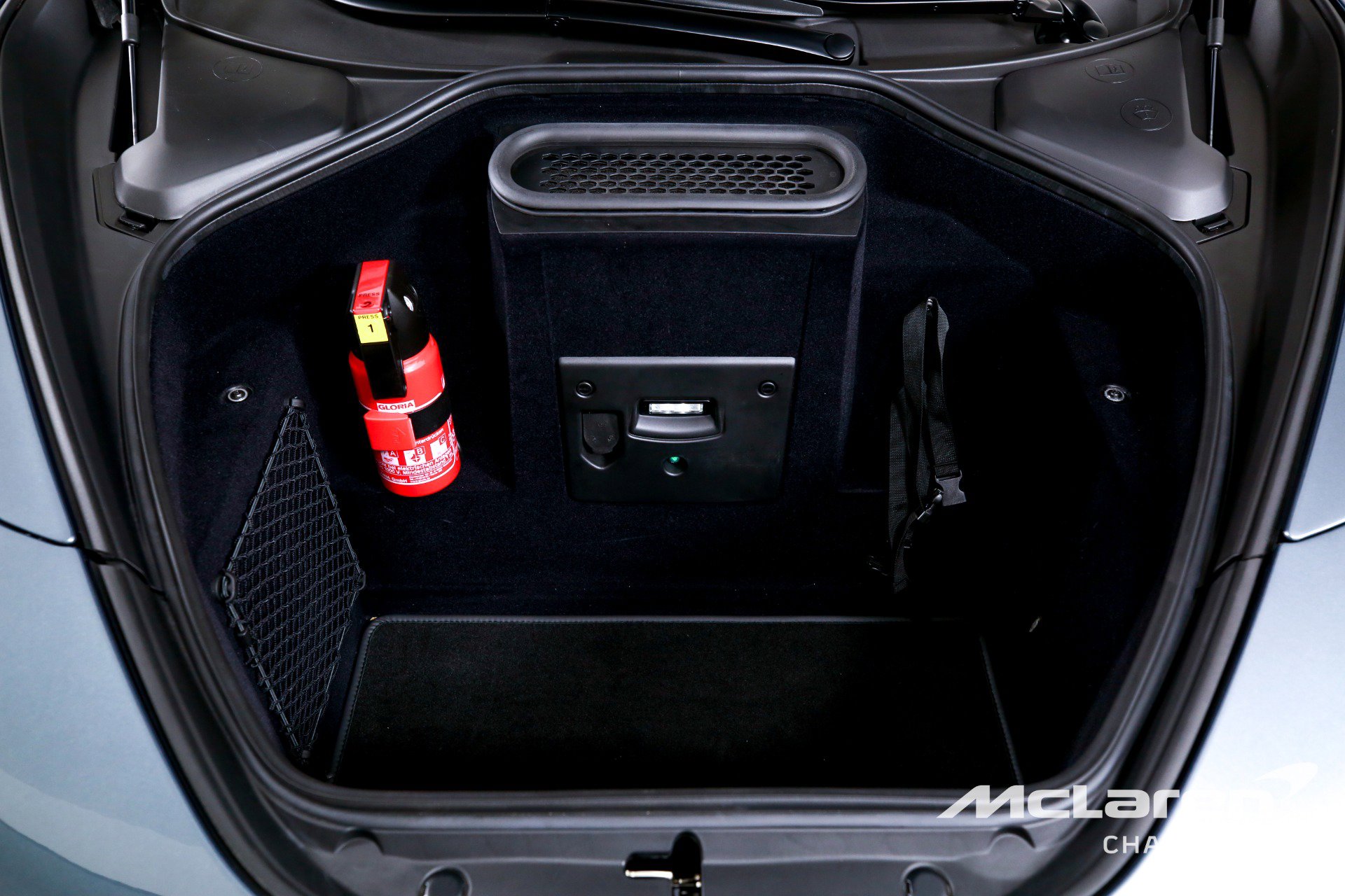 Used 2025 McLaren 750S image 17