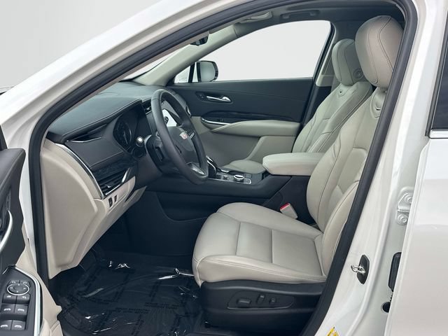 Certified 2023 Cadillac XT4 Premium Luxury w/ Enhanced Visibility Package AWD/4WD image 16
