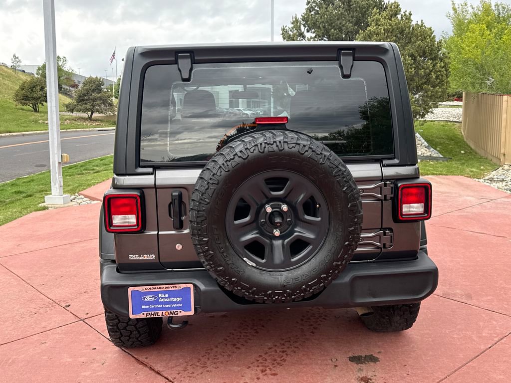 Used 2019 Jeep Wrangler Sport AWD/4WD image 7