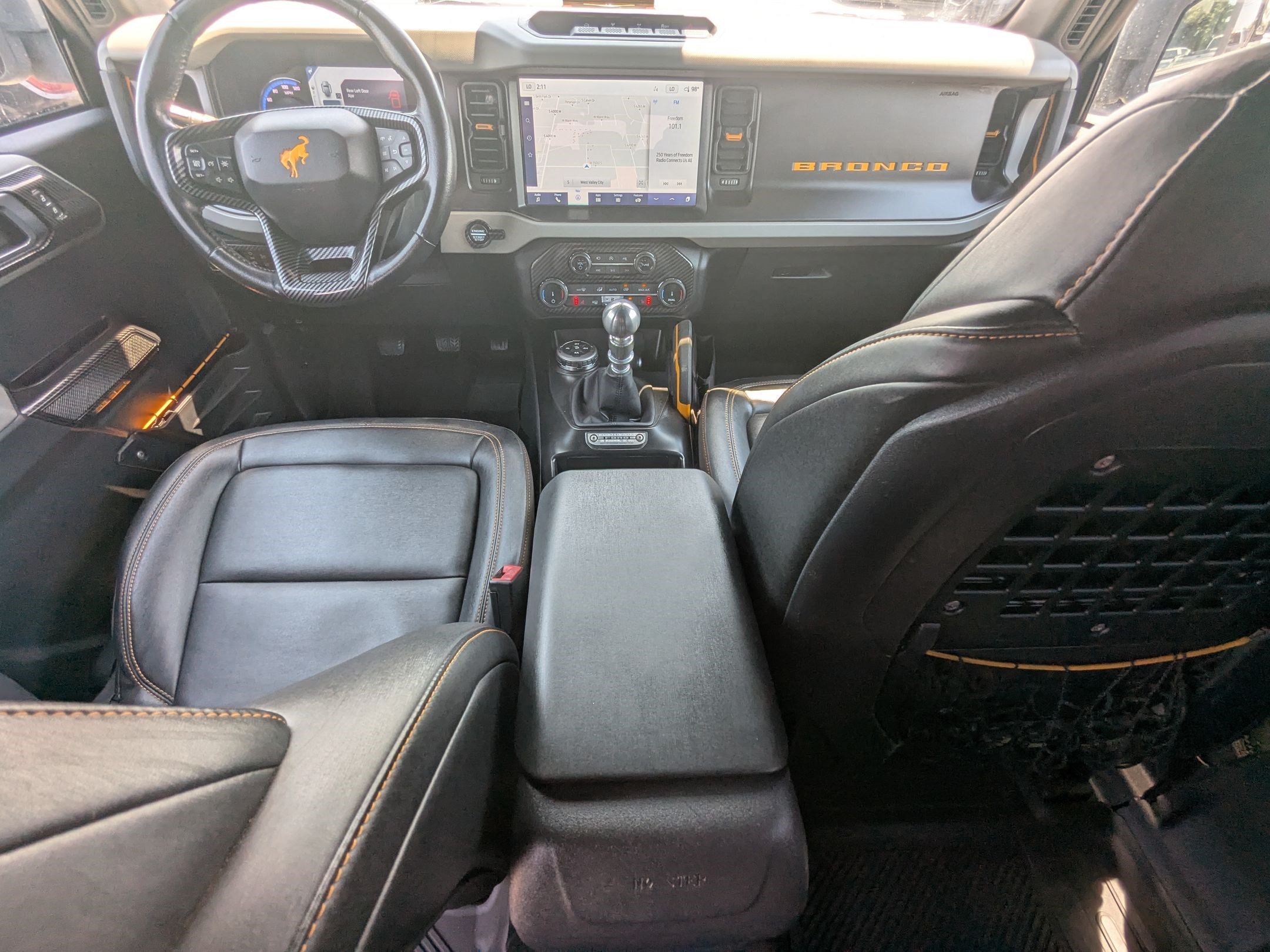 Used 2022 Ford Bronco Badlands w/ Sasquatch Package AWD/4WD image 30