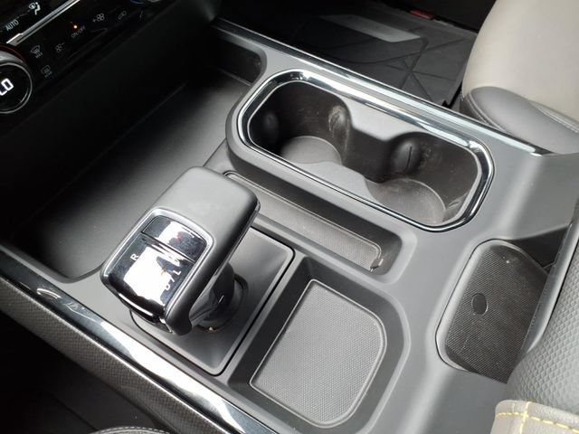 Used 2023 Chevrolet Silverado 1500 ZR2 w/ Technology Package AWD/4WD image 27