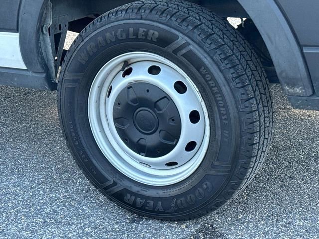 Used 2023 Ford Transit 250 Medium Roof image 30