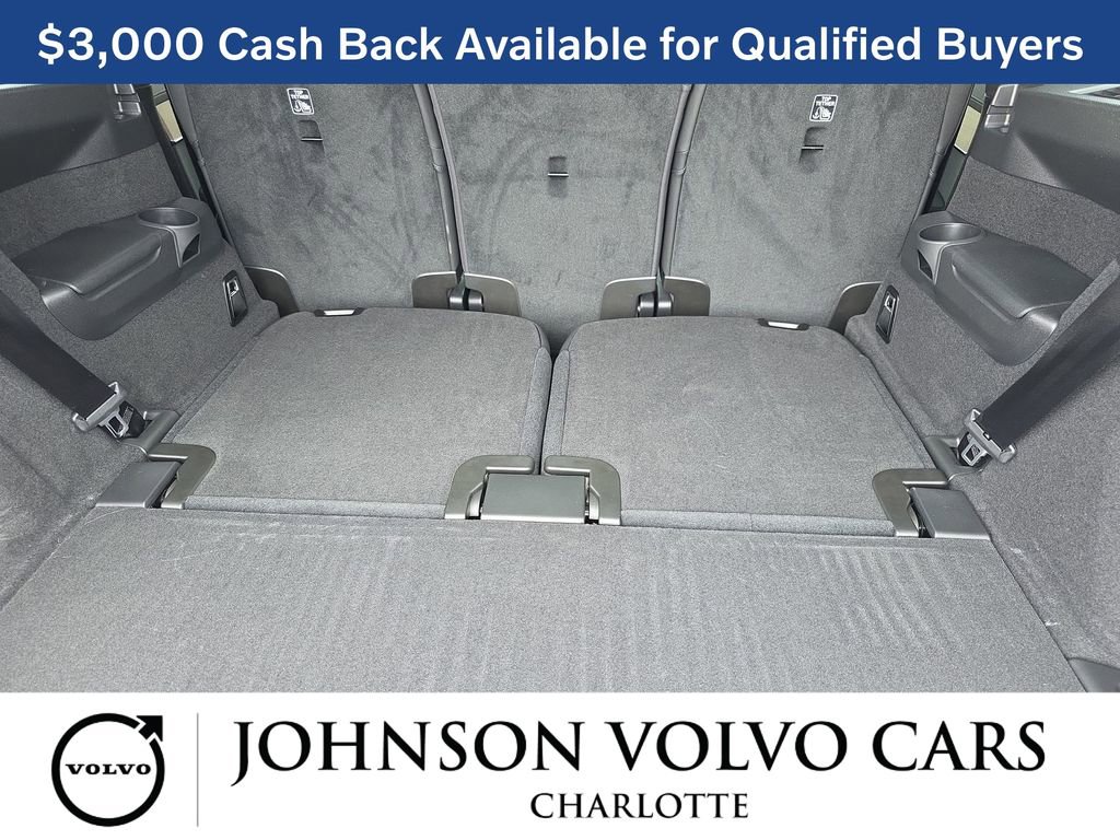 New 2026 Volvo XC90 B6 Plus w/ Protection Package Premier image 14