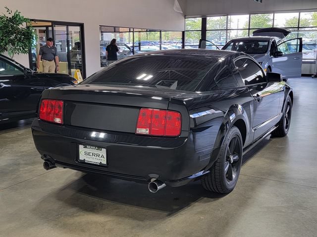 Used 2009 Ford Mustang GT RWD image 5