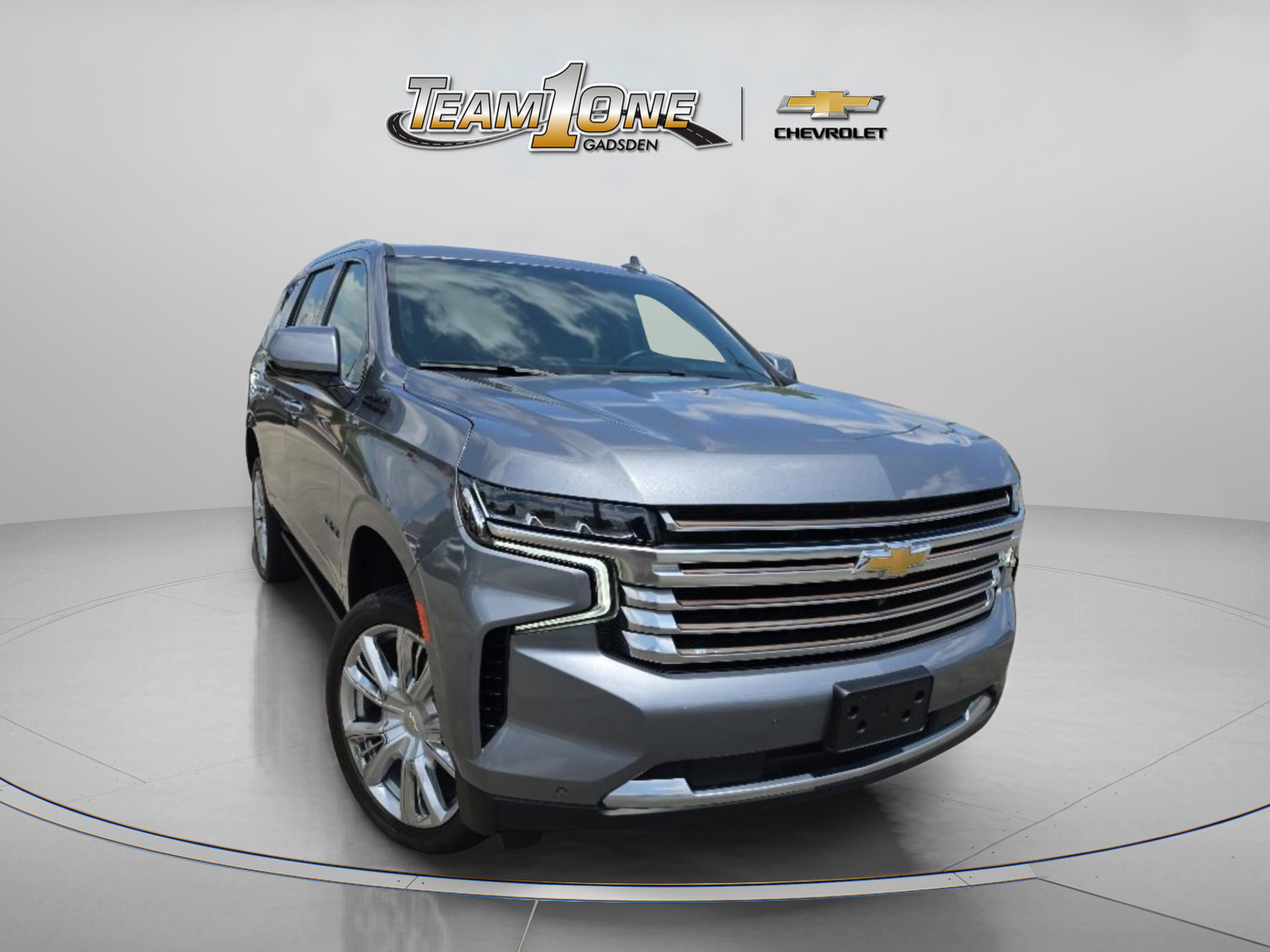 Used 2022 Chevrolet Tahoe High Country AWD/4WD image 1