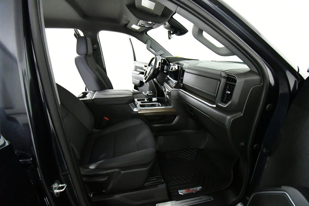 Used 2023 Chevrolet Silverado 1500 RST image 23