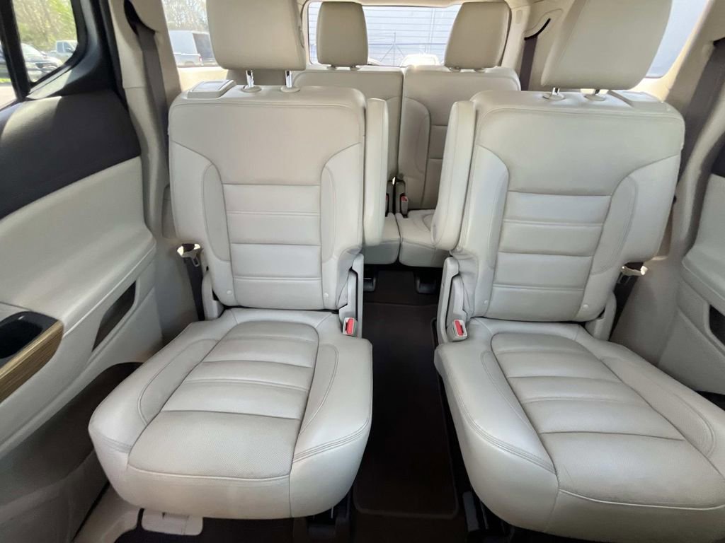 Used 2017 GMC Acadia Denali w/ Technology Package image 22