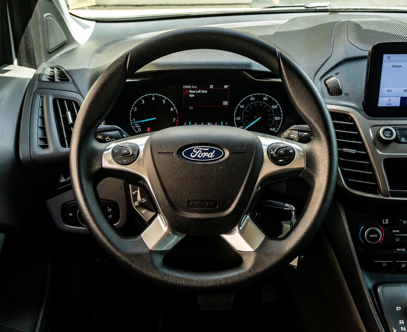 Used 2021 Ford Transit Connect XLT FWD image 17