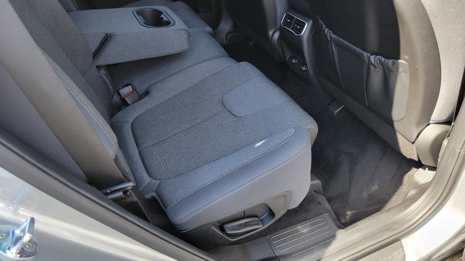 Used 2023 Hyundai Santa Fe SEL w/ Winter Weather Package image 39