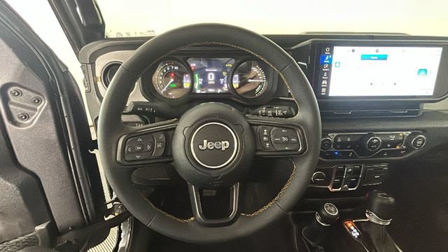 Used 2024 Jeep Wrangler Unlimited w/ Convenience Group AWD/4WD image 13