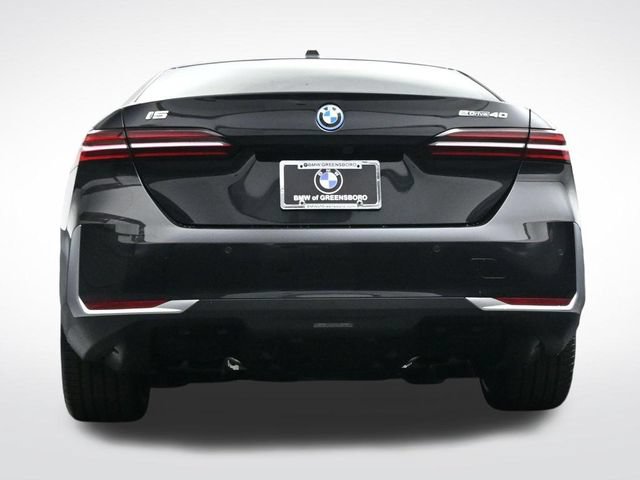 New 2026 BMW i5 eDrive40 RWD image 30