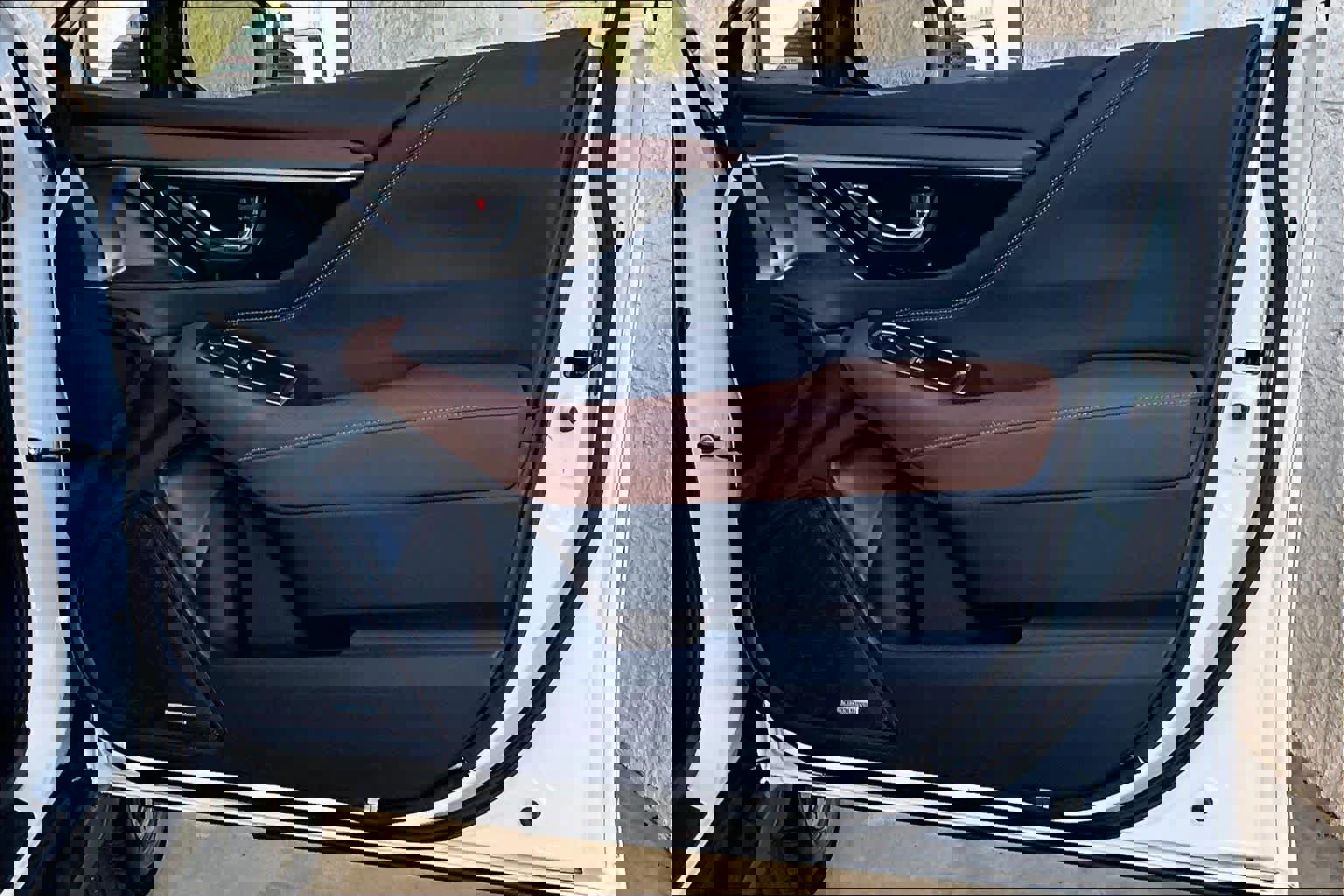 Used 2022 Subaru Outback Touring XT w/ Popular Package #2 image 22