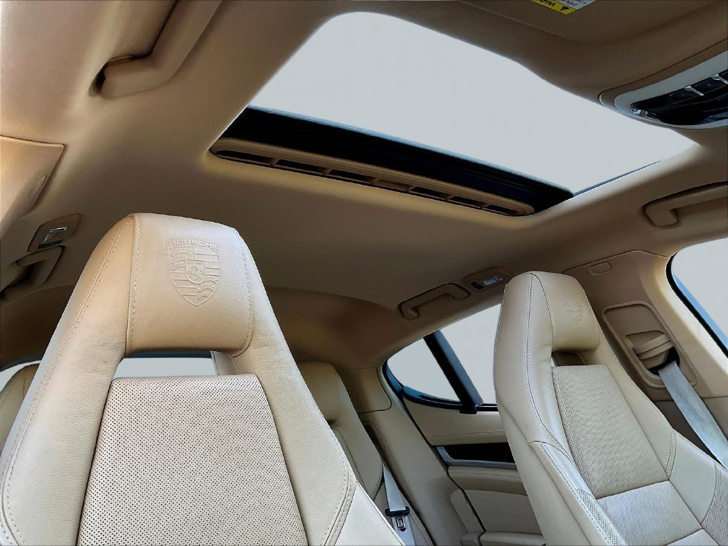 Used 2012 Porsche Panamera S RWD image 19