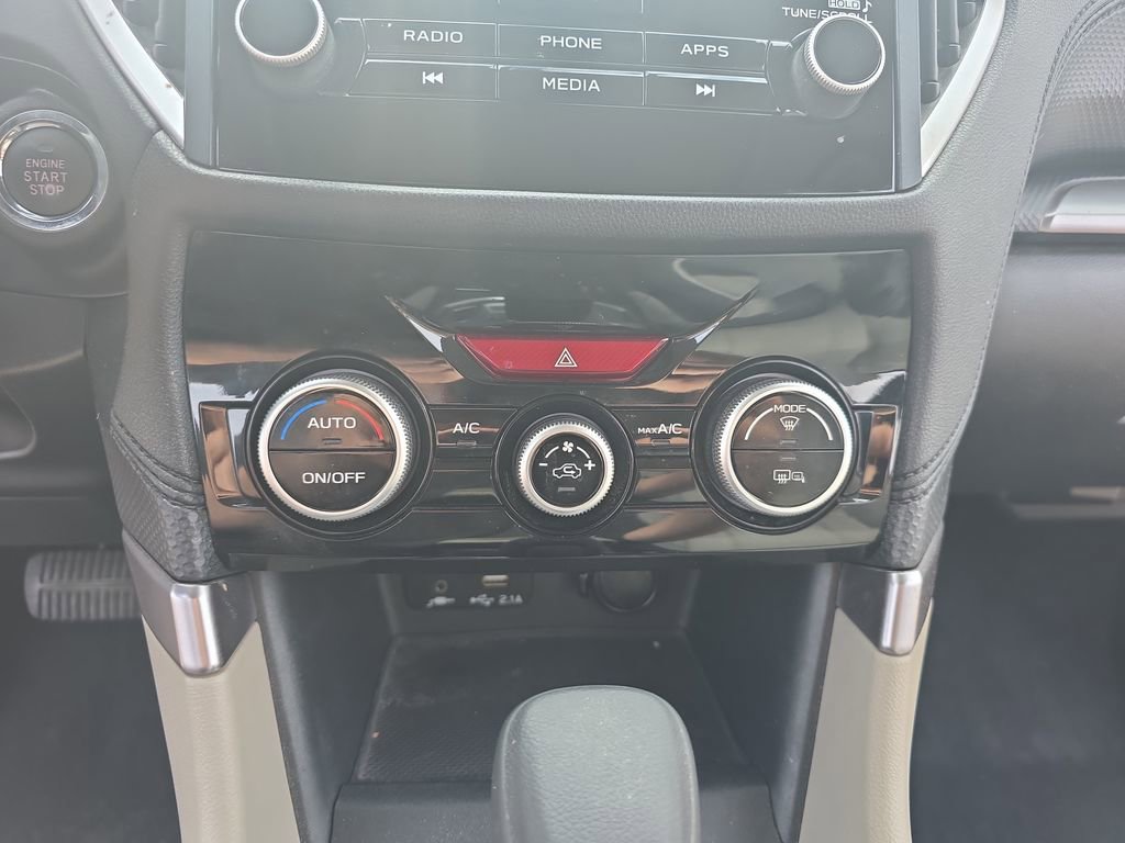 Used 2022 Subaru Forester Premium image 22