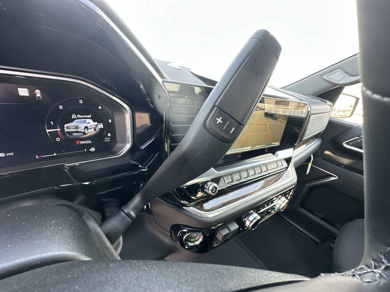 New 2026 GMC Sierra 1500 Elevation AWD/4WD image 16
