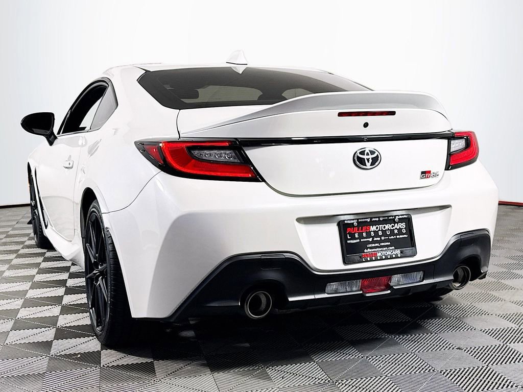 Used 2023 Toyota GR86 Premium w/ ALL Weather Mat Package (TMS) image 5