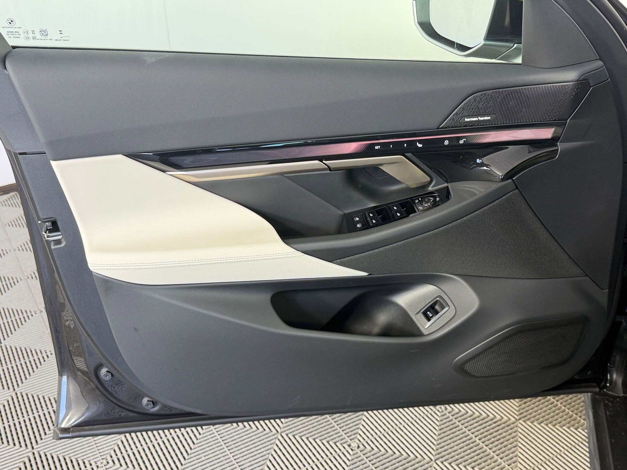 New 2026 BMW i5 eDrive40 RWD image 22