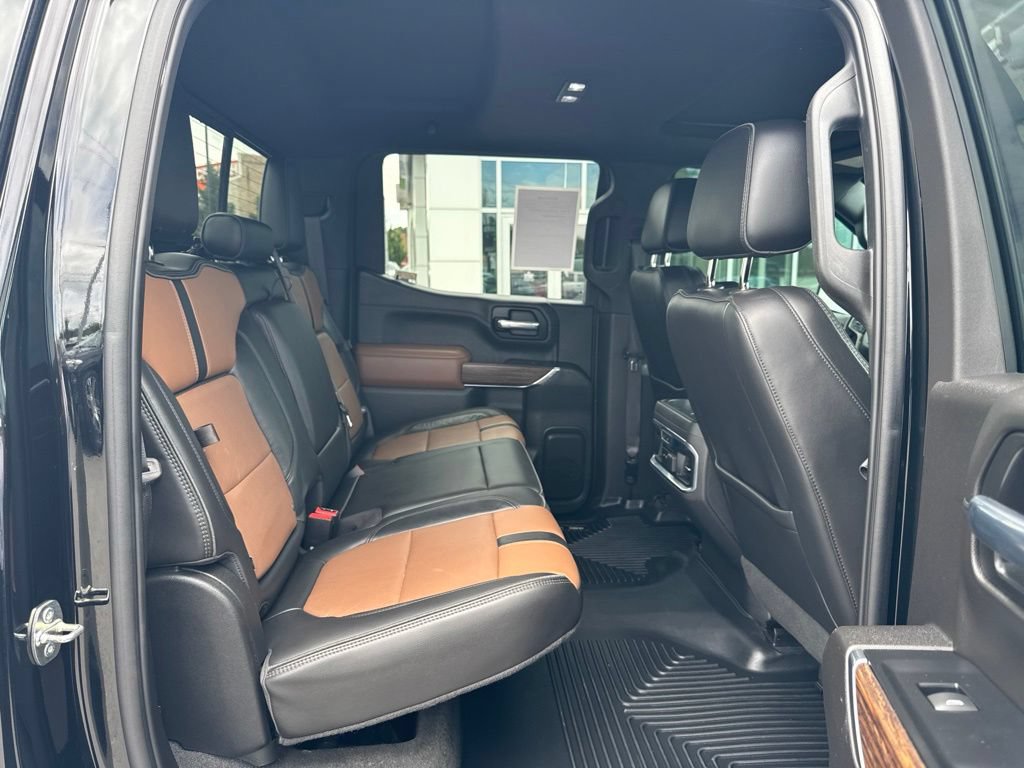 Used 2020 Chevrolet Silverado 1500 High Country w/ Technology Package AWD/4WD image 20