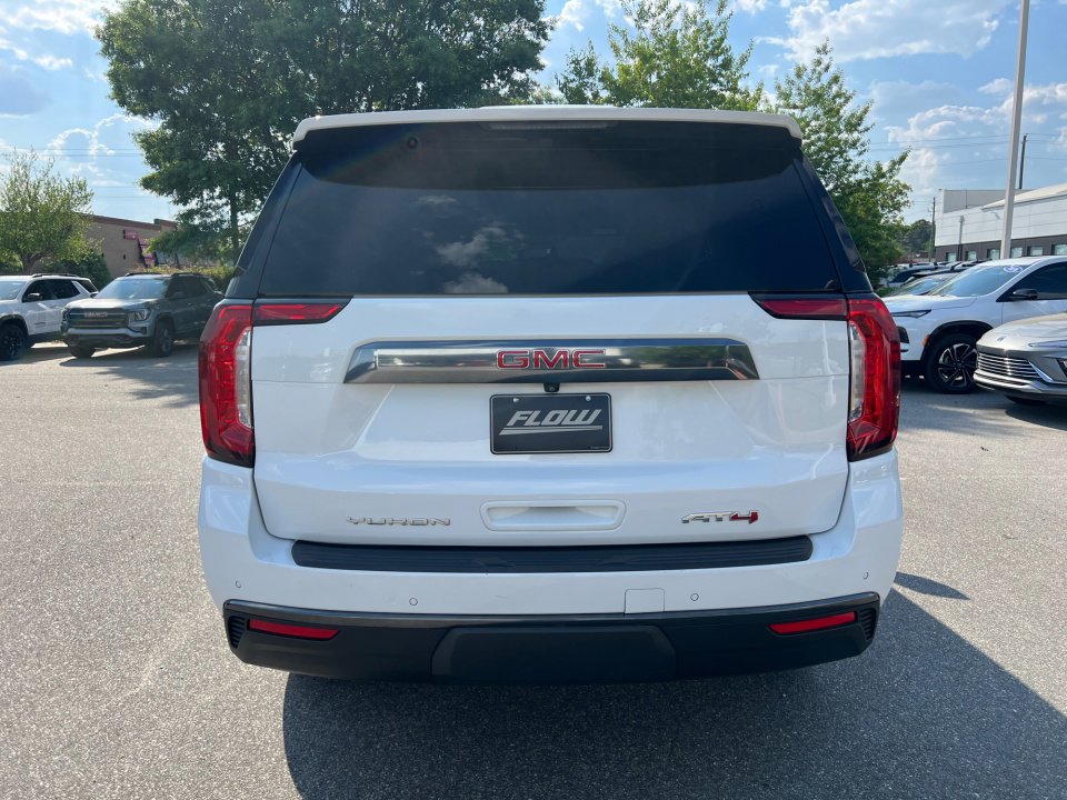 Used 2023 GMC Yukon AT4 w/ Technology Package AWD/4WD image 14