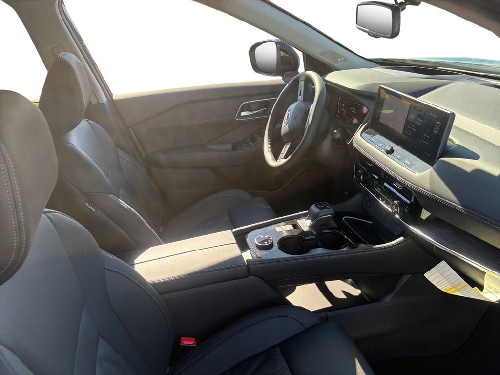 New 2026 Nissan Rogue Platinum w/ Platinum Premium Package image 15