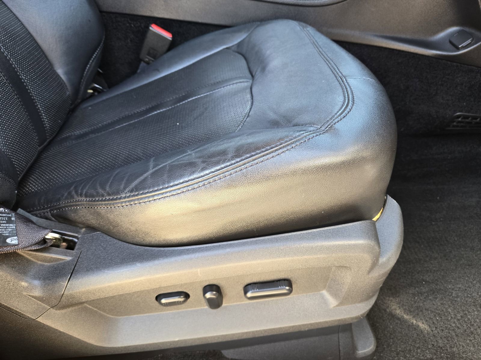 Used 2013 Lincoln MKX FWD image 27