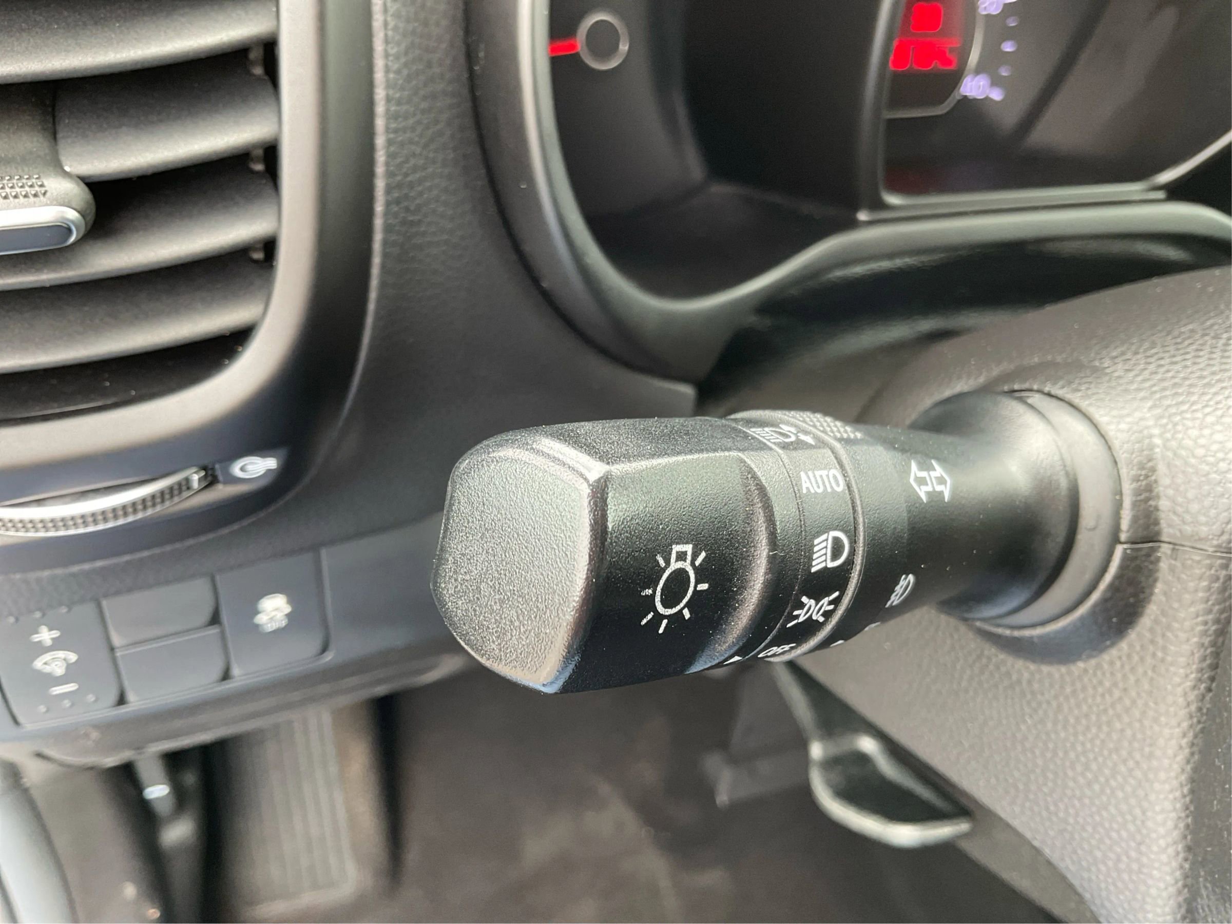 Used 2016 Kia Soul + w/ Audio Package FWD image 16