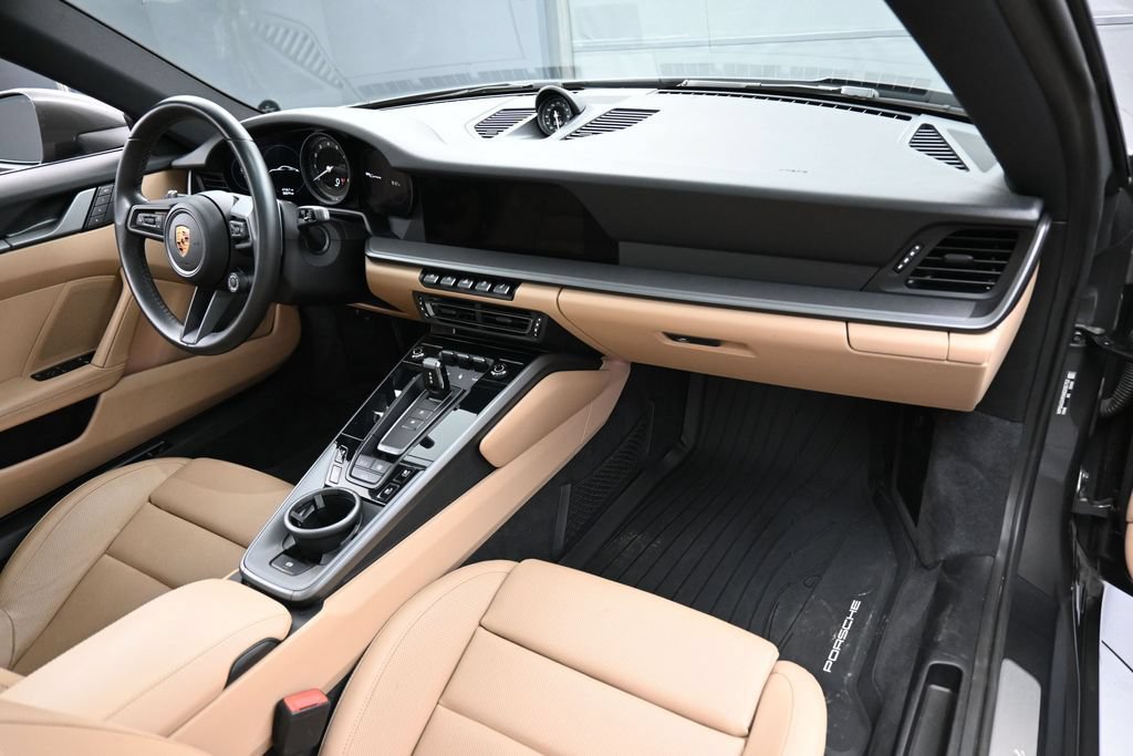 Certified 2022 Porsche 911 Carrera RWD image 27