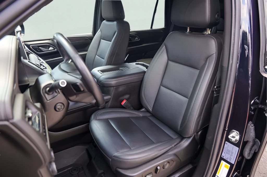 Used 2023 Chevrolet Tahoe Z71 w/ Z71 Off-Road Package AWD/4WD image 10