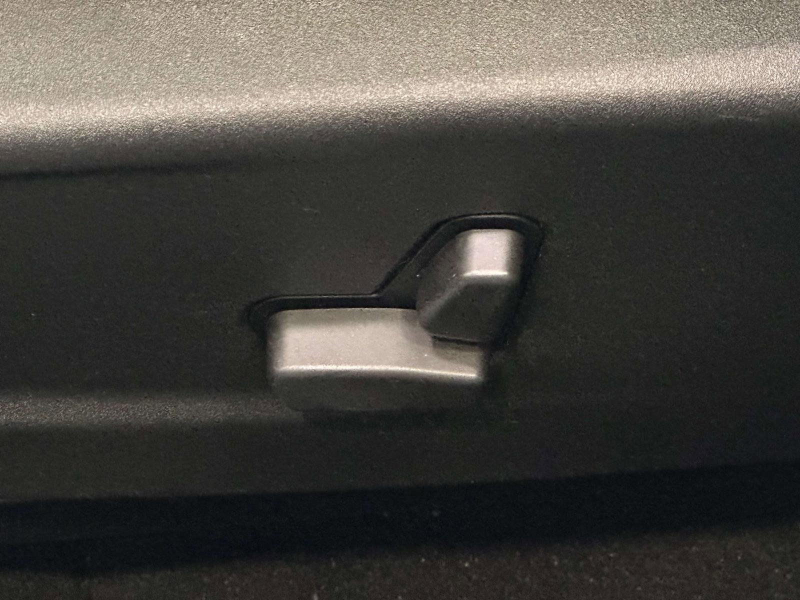 Certified 2022 Dodge Charger Scat Pack w/ Daytona Edition Group image 15