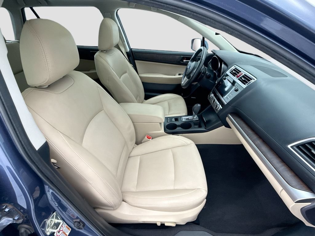 Used 2017 Subaru Outback 2.5i Limited AWD/4WD image 19