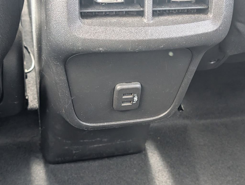 Used 2019 Chevrolet Equinox LT image 21