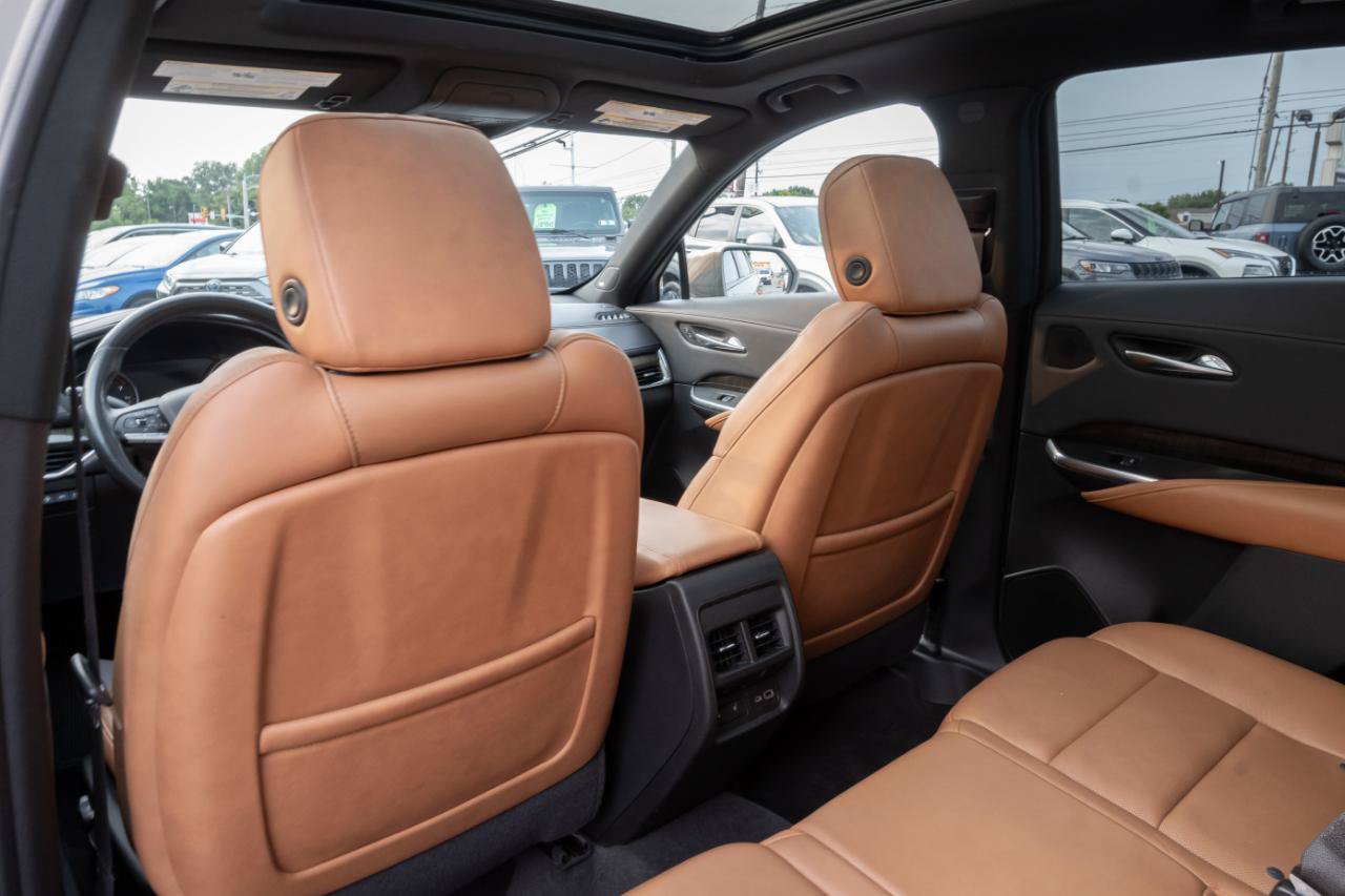 Used 2020 Cadillac XT4 Sport AWD/4WD image 18