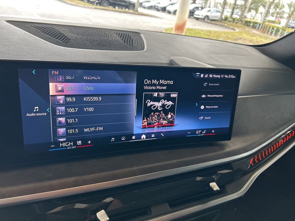 Used 2024 BMW X5 xDrive40i image 9