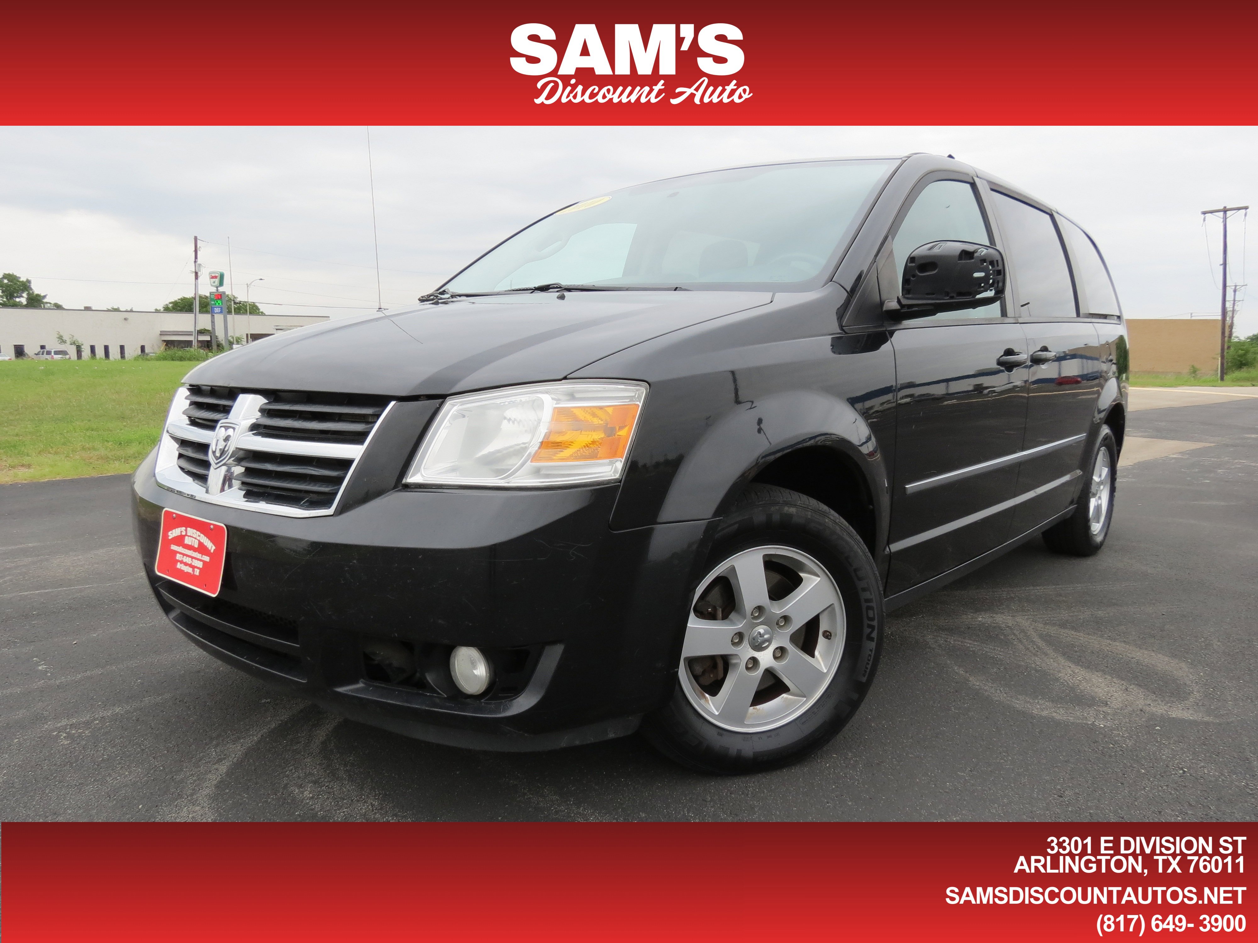 Used 2010 Dodge Grand Caravan SXT w/ Trailer Tow Group FWD image 1